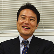 オリエンタルトレーディング株式会社　代表取締役　山本恵司 